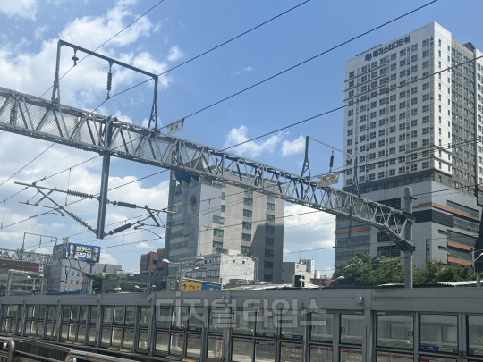 서울 전철 1호선 노량진역 일대 <디지털타임스 DB>